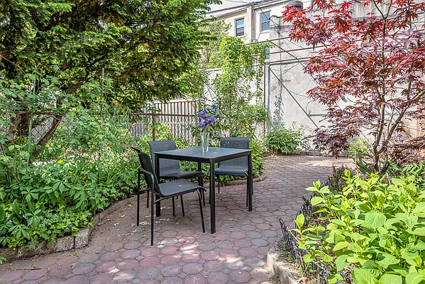 Sold by Brown Harris Stevens | media 5