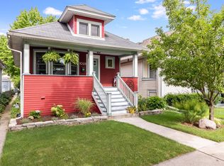 1033 S Highland Ave, Oak Park, IL 60304