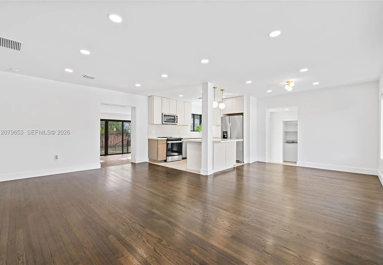 Shorecrest — Photo 4
