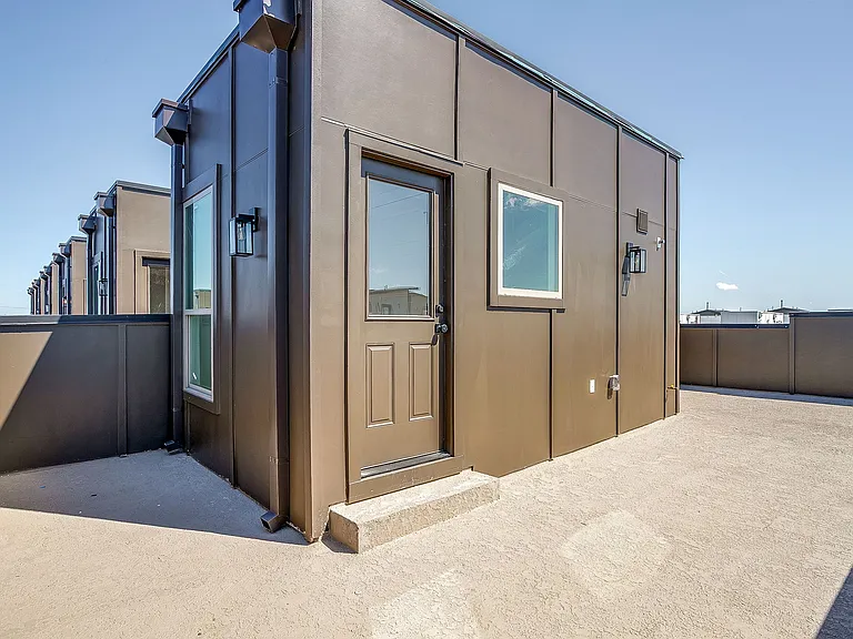2820 Weisenberger St #110 — Photo 34