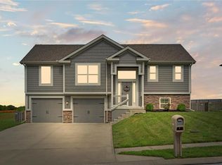 11425 N Bristol Ave, Kansas City, MO 64156