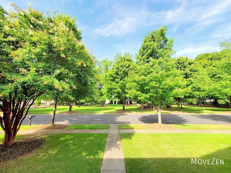 17011 Hedgerow Park Rd — Photo 44