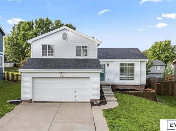 14607 Larimore Ave, Omaha, NE 68116