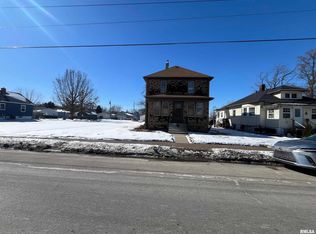 1319 19th St, East Moline, IL 61244