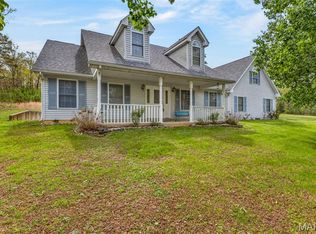 10745 Ridgely Rd, Potosi, MO 63664