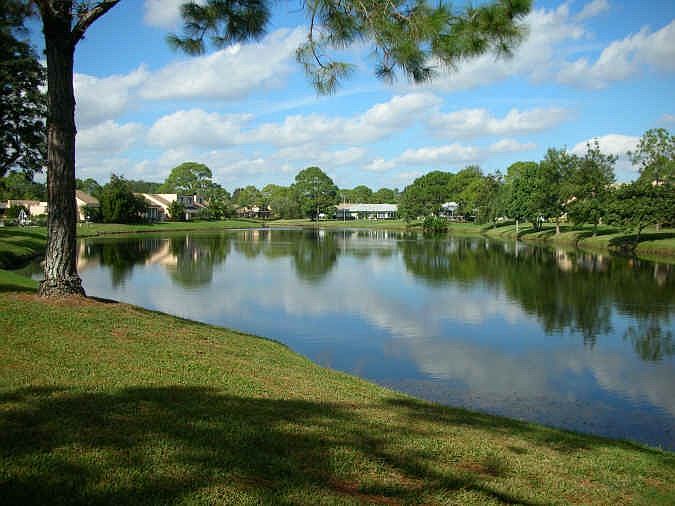 1st image of 5333 Myrtle Wood