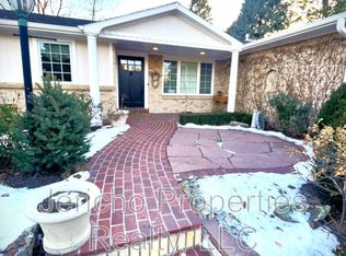 5317 S Cimarron Rd, Littleton, CO 80123