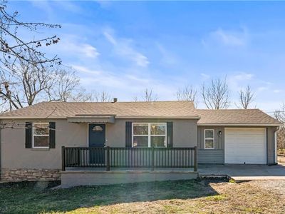 8001 E 102nd St, Kansas City, MO, 64134