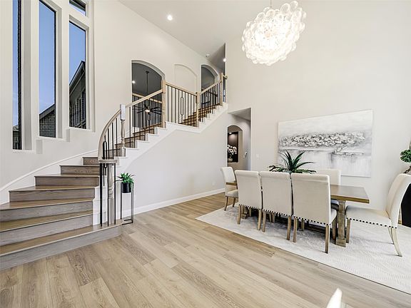 2nd image of 4415 Landpiper Ct