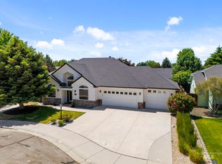 2423 N Robie Ave, Meridian, ID 83646