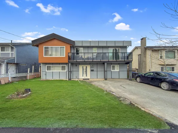 13469 80th Ave, Surrey, BC V3W 3C2
