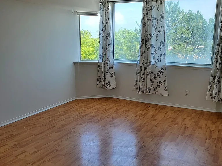 11753 Sheppard Ave E #324 — Photo 18