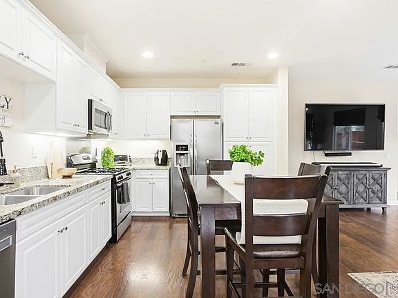 3rd image of 1519 Chert Dr