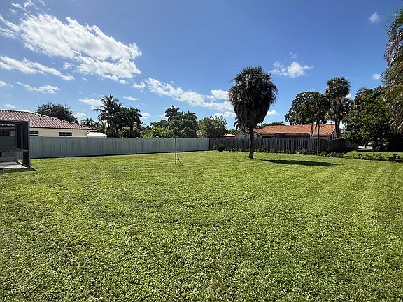 3rd image of 22062 Acapulco Ct