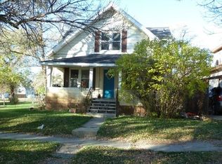 921 3rd St W, Roundup, MT 59072