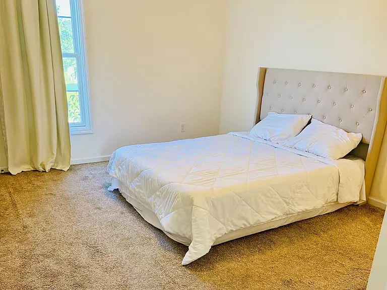 441 Kaylene Dr — Photo 4