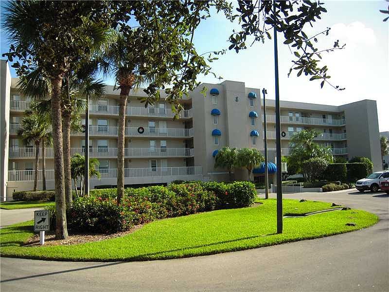 1st image of 6001 N River Run Dr