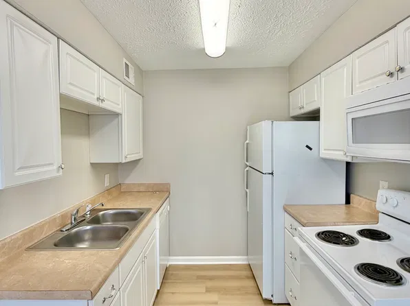 1309 Powhatan Trl APT 3, Frankfort, KY 40601