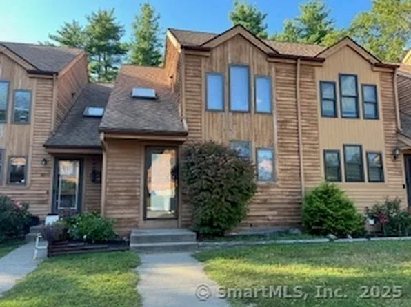 44 Tolland Avenue APT 48, Stafford, CT 06076