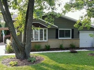 0N164 Elmwood St, Winfield, IL 60190