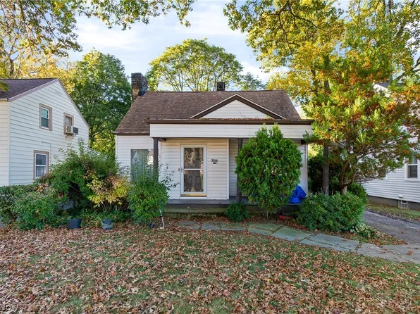20508 Halifax Rd, Warrensville Heights, OH 44122