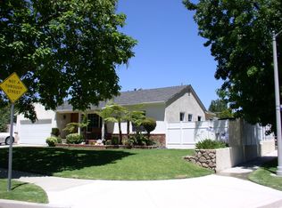 6372 Balcom Ave, Encino, CA 91316