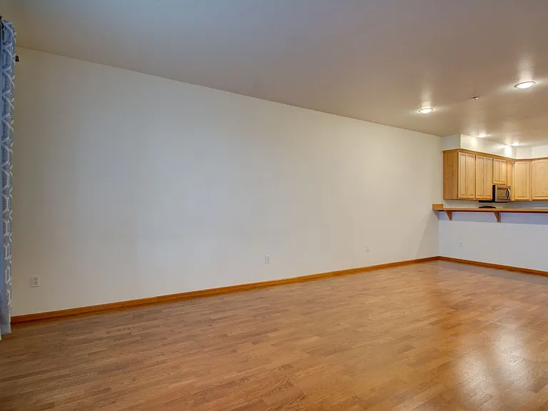 1850 SW Scenic Heights St #B102 — Photo 7