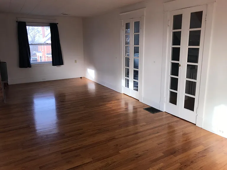 2366 Fairview Ave — Photo 10