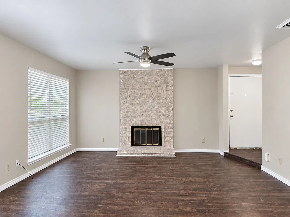 11843 Braesview #2113