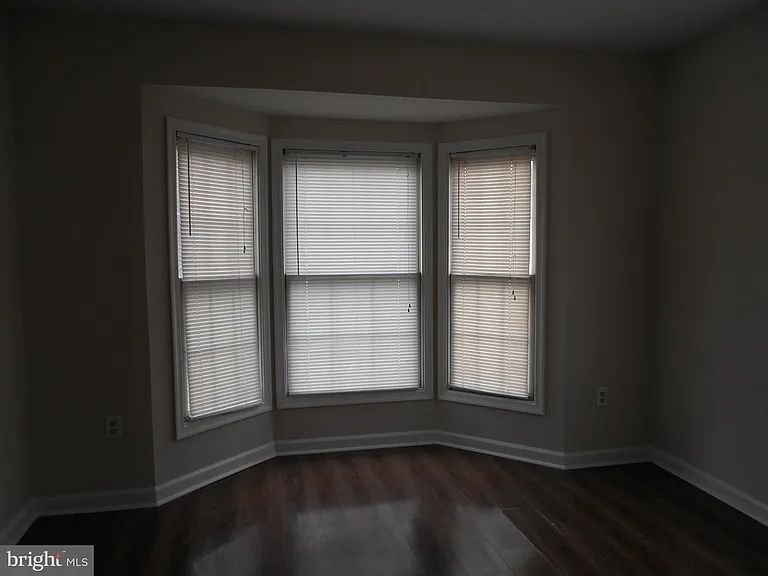 1905 Aircraft Ct — Photo 14