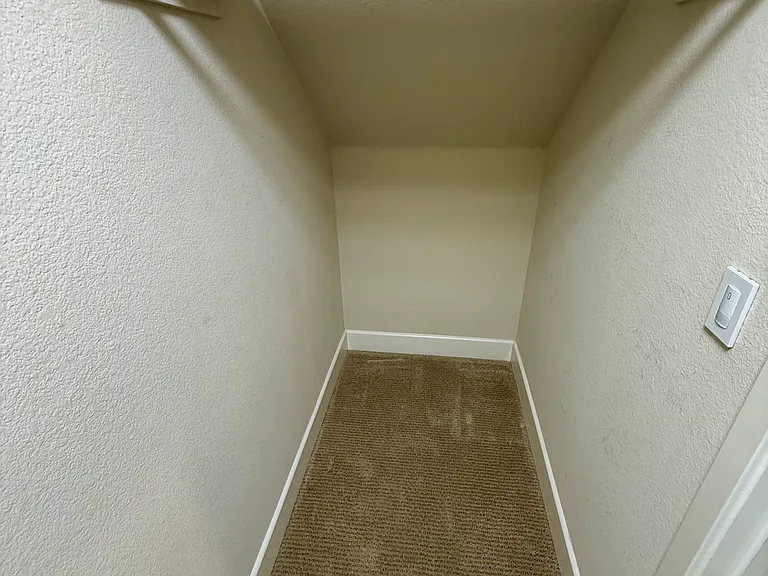 6482 Tralee Village Dr — Photo 31