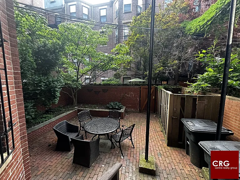 387 Commonwealth Ave #B4D — Photo 11