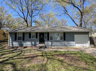 9024 E 74th Ter, Raytown, MO 64133