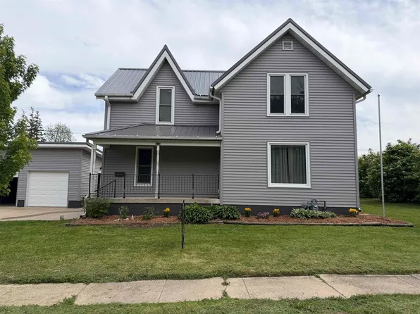 613 Wapsie St, Sumner, IA 50674
