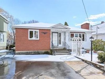 75 Martin St, Lowell, MA, 01854