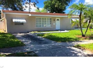 6301 Farragut St, Hollywood, FL 33024
