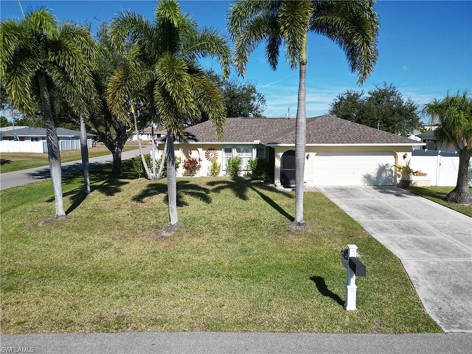 1st image of 1401 SE 19th LN