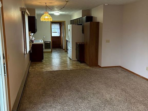 4th image of 345 W Iroquois St