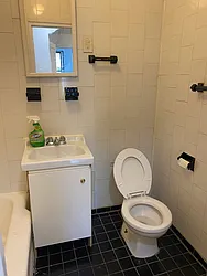 Rented by Batra Group Inc