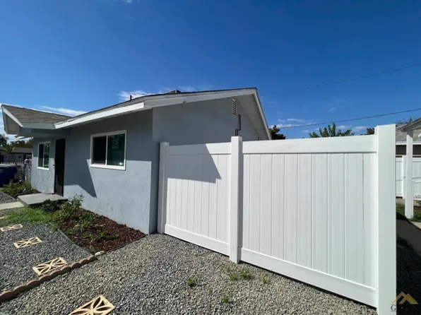 708 Wilson Ave, Bakersfield, CA 93308