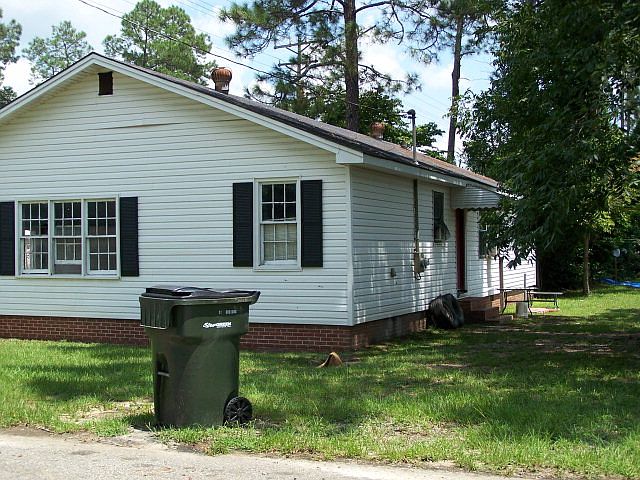 2nd image of 501 E Pine St