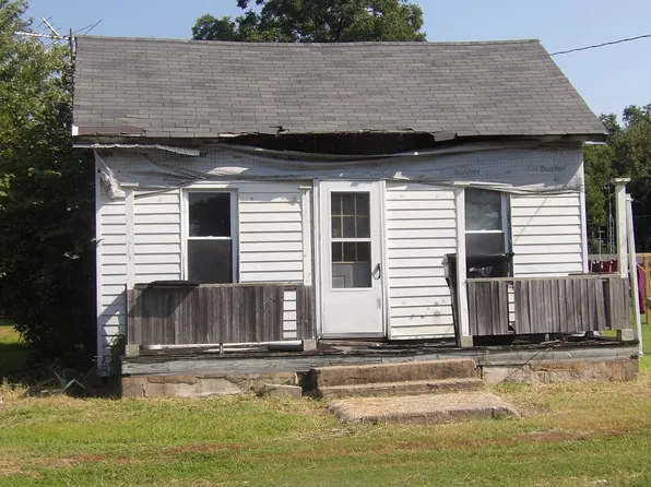 406 W Main St, Norris City, IL 62869