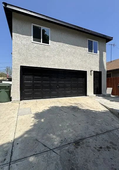 1255 Velasco St #A — Photo 1