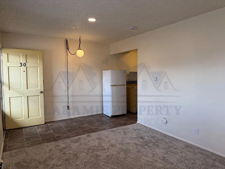 706 Downey St #30 — Photo 2