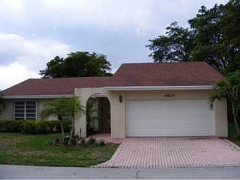 1st image of 4803 Mainland Dr