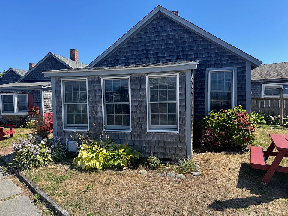 1st image of 658 Shore Road #8