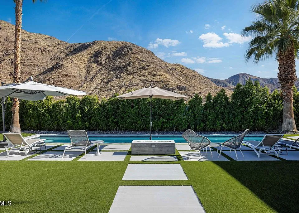 3076 Arroyo Seco
