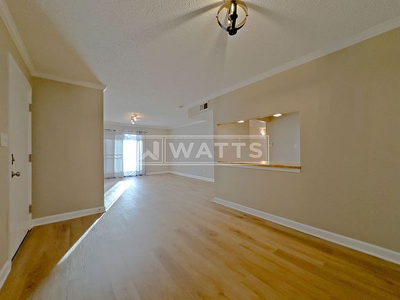 4th image of 1202 Woodland Vlg #1202