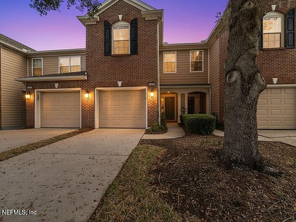 2nd image of 4265 HIGHWOOD Drive