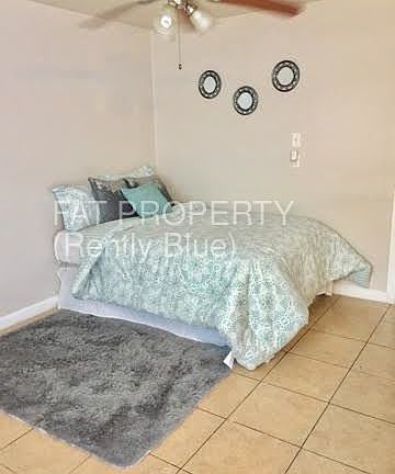 2nd image of 1901 Richmond Ave APT 18